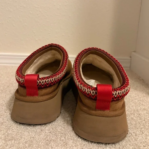 UGG Tazz Platform Slipper - Size 8 - Picture 6 of 9